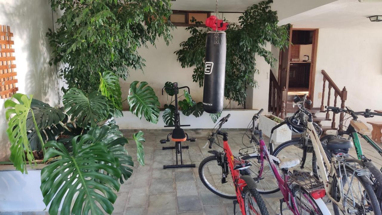 Antika 6 Hotel Толон Екстериор снимка