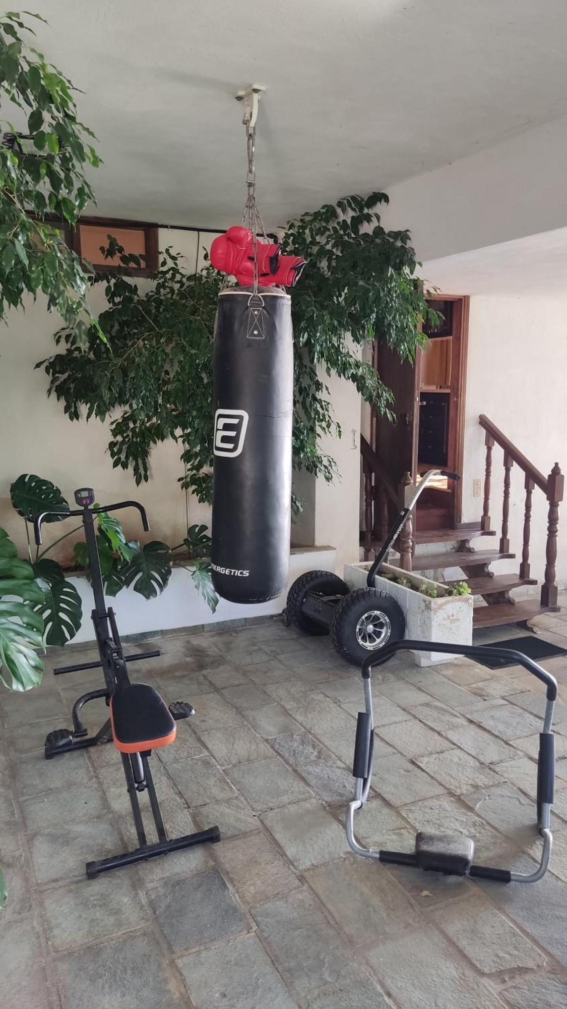 Antika 6 Hotel Толон Екстериор снимка