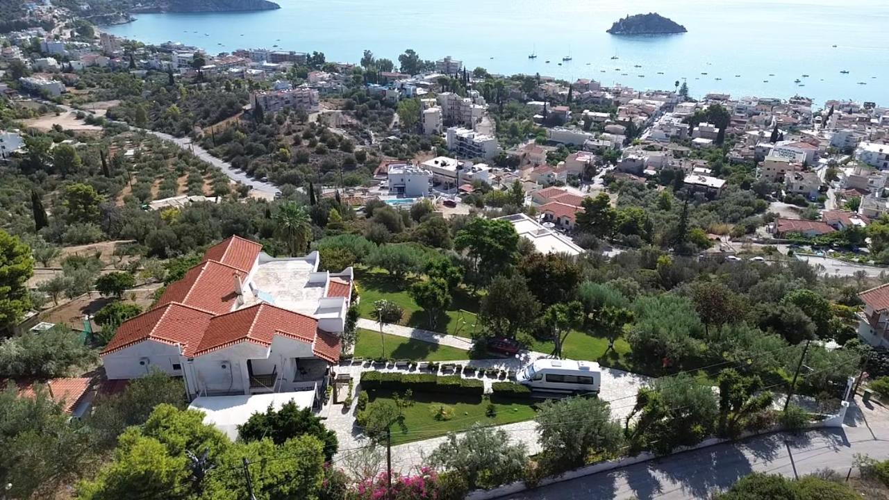 Antika 6 Hotel Толон Екстериор снимка