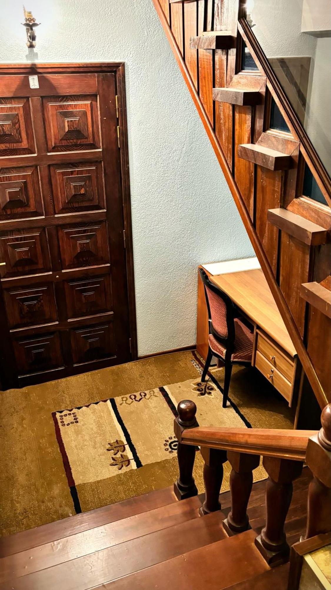 Antika 6 Hotel Толон Екстериор снимка
